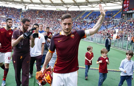 Roma-Chievo, il Totti-day: le lacrime del capitano, «600 volte grazie»