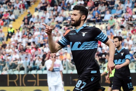 Lazio, l'agente di Candreva: «Non piace soltanto all'Inter»