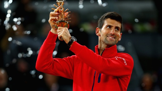 Tennis, Djokovic vince a Madrid: ora è in arrivo agli Internazionali di Roma
