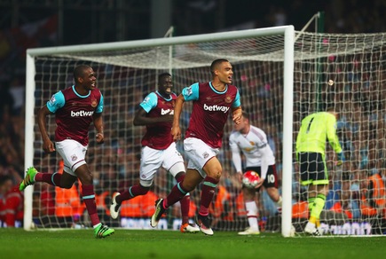Premier League, West Ham-Manchester United 3-2: festa per l'ultima ad Upton Park