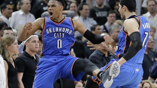 Westbrook sbanca San Antonio, match-point Thunder