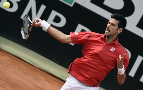 Tennis, Internazionali: Djokovic supera Nadal e vola in semifinale