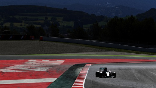 F1, Spagna: Mercedes davanti, Vettel terzo