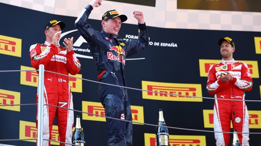 F1 Spagna, Verstappen: «Fantastico! Grazie al team e a papà»