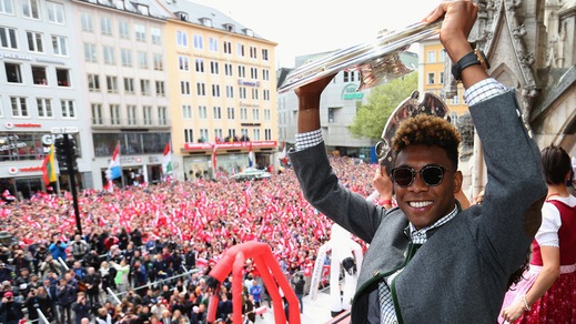 Calciomercato Barcellona: «Luis Enrique vuole Alaba e Stones»