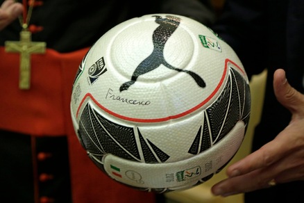 Siena, squadra di ragazzini finisce in un fosso. Ci sono quattro feriti