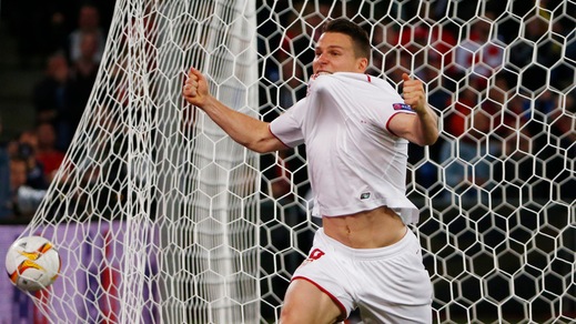 Europa League, Liverpool-Siviglia 1-3, tris spagnolo