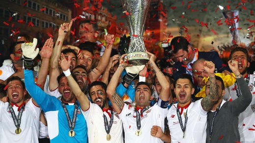 Europa League, il Siviglia alza la coppa