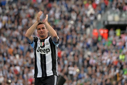 Calciomercato Cagliari, Padoin e Rincon non decollano