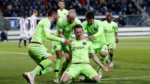 Lazio, ecco chi è Milik: l'erede di Klose