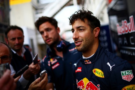 F1 Red Bull, Ricciardo: «La delusione in Spagna brucia ancora»