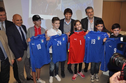 Italia, Conte: quanti sorrisi per i bambini malati