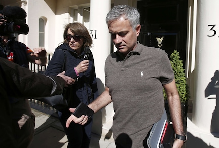 Manchester United, è il Mourinho day: lo Special One lascia Londra