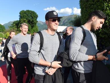 Euro 2016 Germania, inizia il ritiro in Svizzera: che folla ad Ascona!