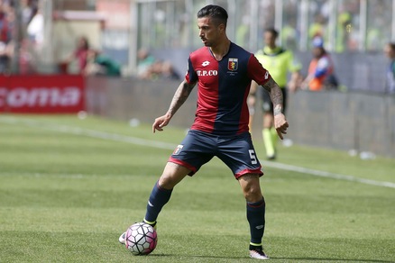 Serie A Genoa, Izzo e Munoz si allenano con il gruppo