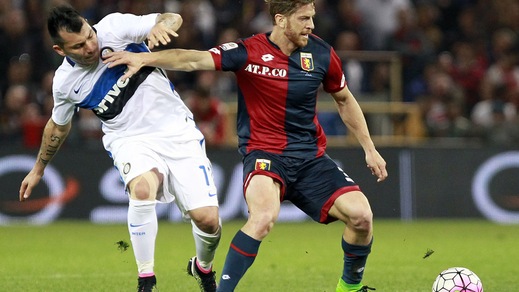 Calciomercato, il Genoa riscatta Ansaldi: dietro spinge la Roma
