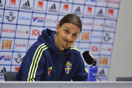 Calciomercato, Ibrahimovic: «Ho offerte anche dall'Italia. Non vi dico dove vado»