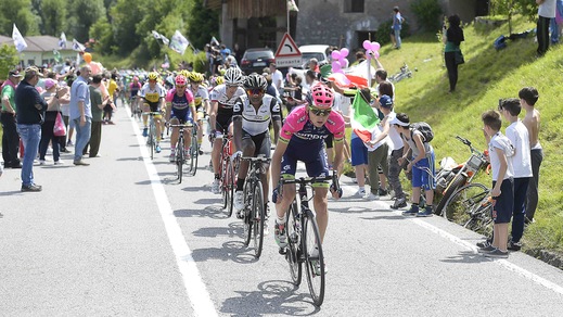 Al Giro d'Italia con Peugeot, il nostro diario di bordo