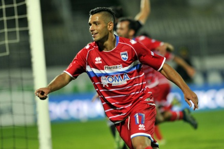 Calciomercato, Genoa-Fiorentina: duello per Caprari