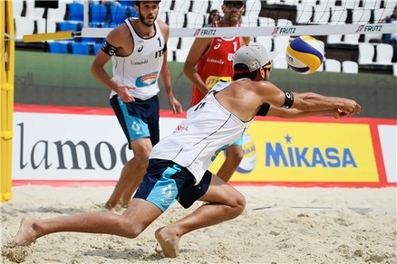 Beach Volley: A Mosca Lupo-Nicolai e Ranghieri-Carambula agli ottavi