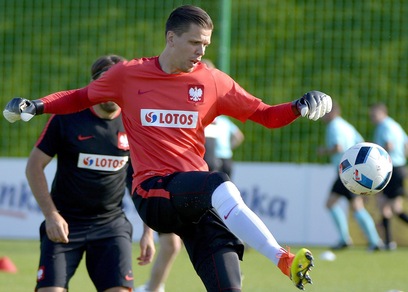 Szczesny, la Roma studia un blitz a Londra