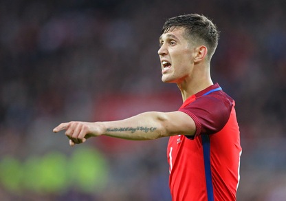 Calciomercato Barcellona: «Pronti 32 milioni di euro per Stones»