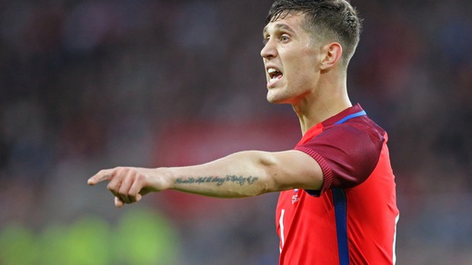 Calciomercato Barcellona: «Pronti 32 milioni di euro per Stones»