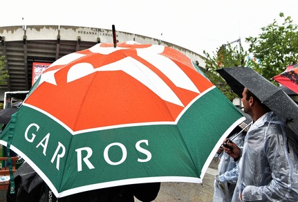 Tennis Roland Garros, annullato tutto il programma per pioggia