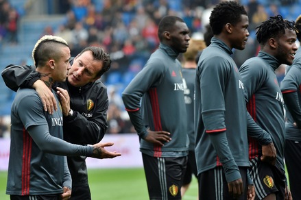 Euro 2016: Belgio, Wilmots si coccola Nainggolan