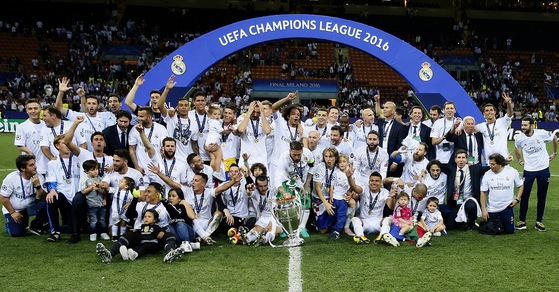 Facebook e Instagram volano con la Champions