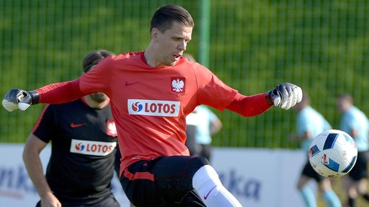Calciomercato, Szczesny a Roma: aumentano i dubbi