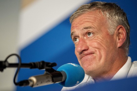 Euro 2016 Francia, Deschamps: «Benzema? Non mi interessa, penso agli Europei»