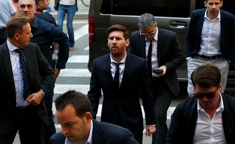 Messi in tribunale: «Mai pensato che mio padre mi potesse ingannare»