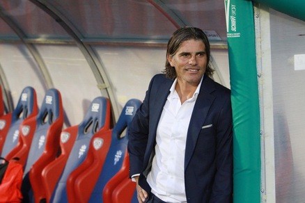 Calciomercato, il Palermo ha scelto Diego Lopez come nuovo allenatore