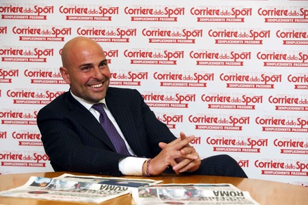 Calciomercato, il Cagliari fa sul serio: Alves, Mexes o Caceres