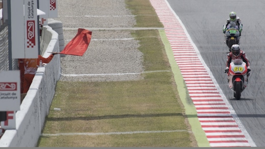 Moto2, tragedia Salom: si corre gp Catalogna, ma con la pista modificata