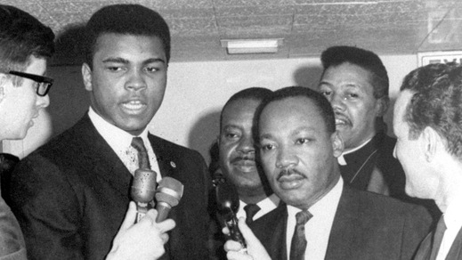 Muhammad Ali con i più grandi del mondo