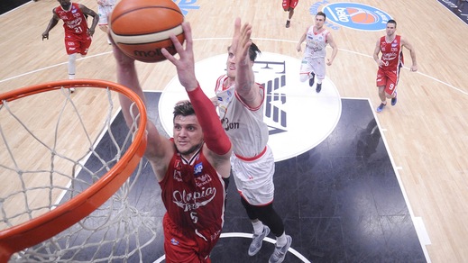 Ale Gentile al top: Milano si prende gara1