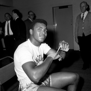 È morto Muhammad Ali