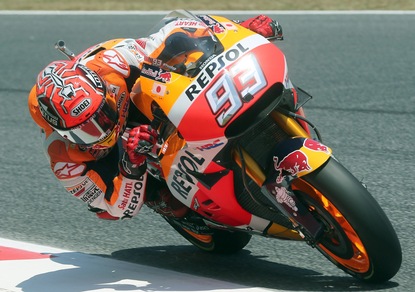 MotoGp Catalogna: super pole di Marquez, Rossi quinto