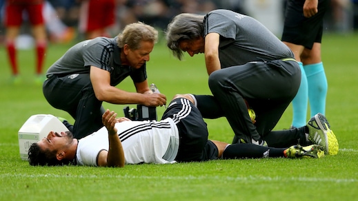 Allarme Germania: Khedira esce dopo 45' dell'amichevole con l'Ungheria