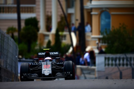F1 McLaren, Boullier: «Presto per parlare dei piloti 2017»