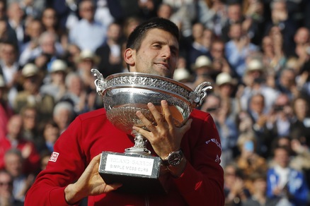 La prima volta di Djokovic al Roland Garros! Le immagini più belle della finale