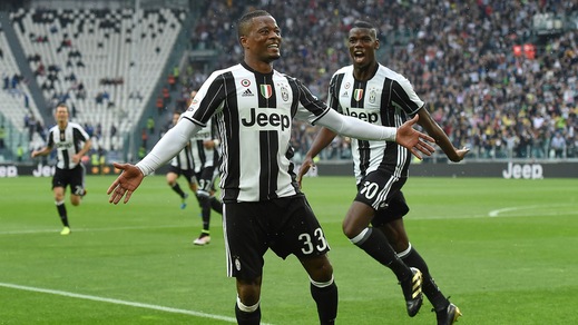 Calciomercato, ora è ufficiale: Evra ha rinnovato con la Juventus