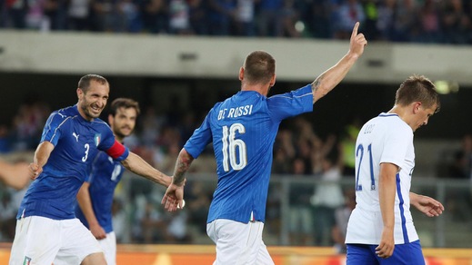 Euro 2016, Italia-Finlandia 2-0: Candreva-De Rossi gol, azzurri ok