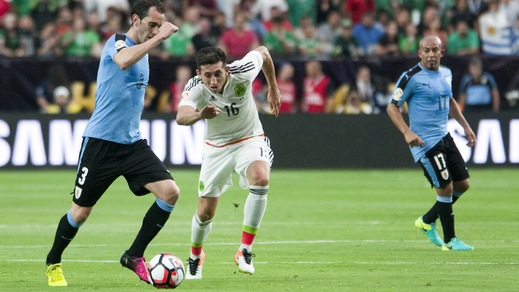 Calciomercato Napoli, accelerata per Herrera