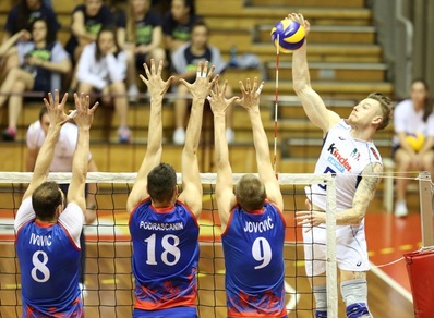 Volley: L'Italia battuta 3-0 dalla Serbia