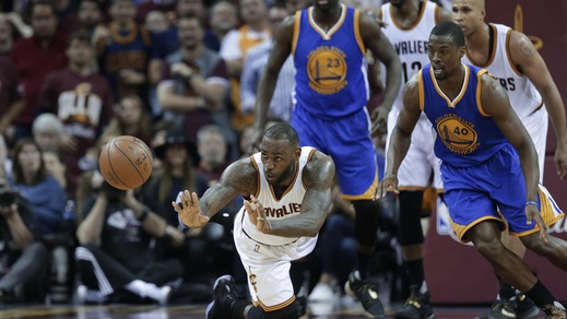 LeBron travolge Golden State, Cleveland sull'1-2