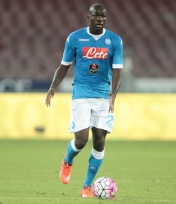 Calciomercato Napoli: gli azzurri alzano il muro e bloccano Koulibaly