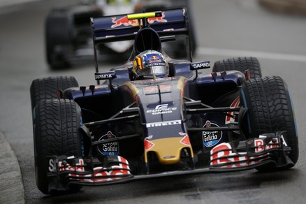 F1 Toro Rosso, Sainz: «Obiettivo Q3 e zona punti»